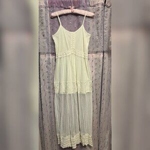 Forever 21 Cream Lace Maxi Dress Size S